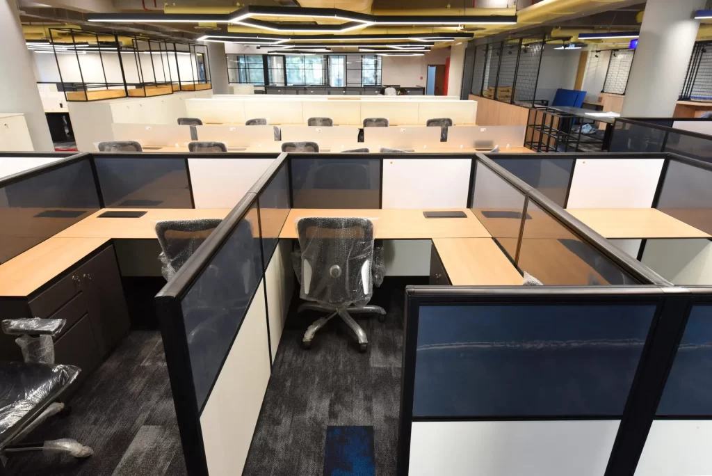 Modular Office Furniture in Bangalore 8 svg+xml;charset=utf